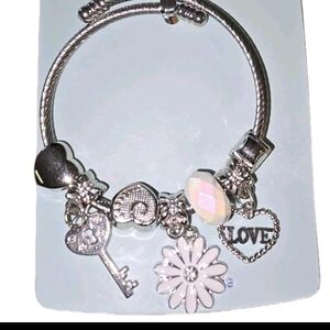 Bracelet  Flower Accents Stainless Steel If Purches Let Now Witch One You Like